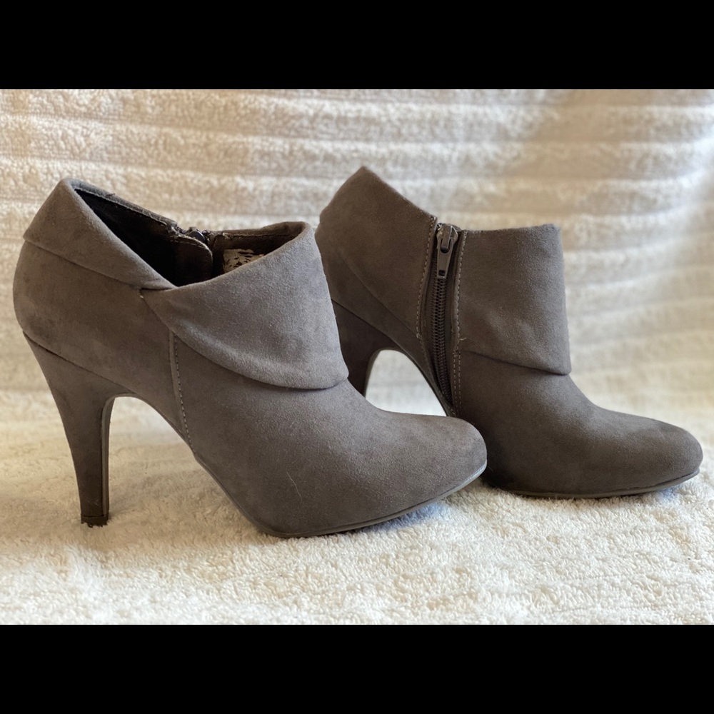 Ankle Bootie Heel, Women’s Size 8